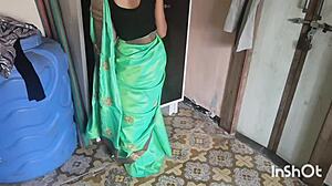 Village bhabhi Shivani sways in green saree