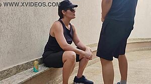 Brazilian Sapatão Machuda's Juicy Pussy Takes Hard Garage Caralho Creampie!