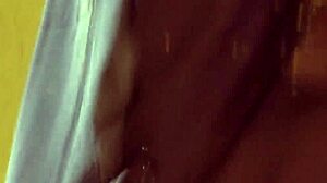 Sensual Asian babe dances erotically alone