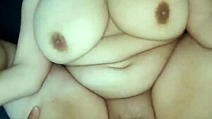 Mi novia me pide follar rico a su mejor amiga por despecho missionary huge tits!