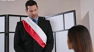 may thai offers bride holes to minister gp2662