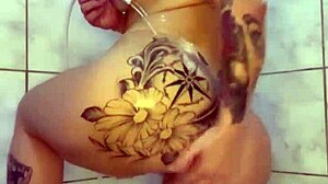 watched her dance then play with ass under shower