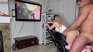Free use gamer girl takes doggystyle pounding and creampie fill