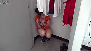 what if anal plugged prisoner flashes huge ass for rough escape fuck?