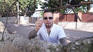 An Italian pickup artist blogger met me for outdoor pussy pounding