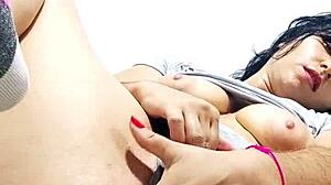 Latina Baboso Huge Pussy Dripping Big Natural Tits Legs