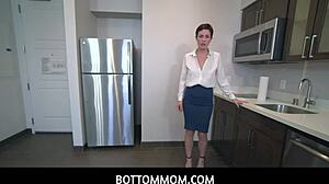 i finally fuck my hot stepmom bottommom for the first time ever
