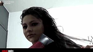 check out this hot young latina flashing her sexy panties!