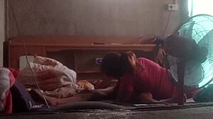 Homemade petite asian teen creampie fuck session