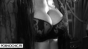 Why join this anal swinger threesome with Sunny Green?