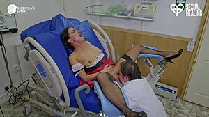 rose kink gets pussy licked fingered fucked by doc gaze