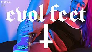 Sweaty Socks Make Latina Goddess's Feet Toes Weak Closeup