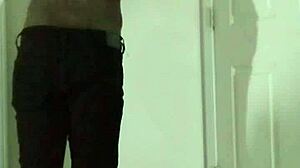 ever thought of worshipping her in jeans by sketching romance for free??