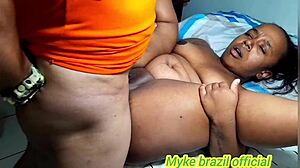 Naughty Maid Anazinha Do Mal Takes Boss Anal at Work