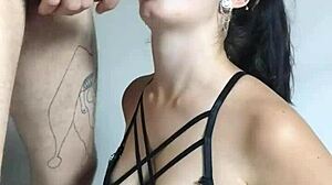 Gostosa namorada deepthroats wellington prado's huge cock cums on tits