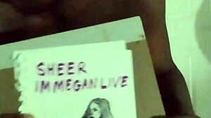 ever thought of worshipping her in jeans by sketching romance for free??