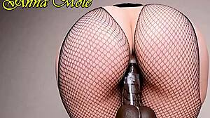 Hear that juicy pawg pussy squelch on the big dildo?