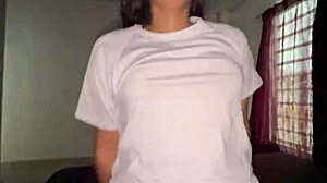 colombiana babe squirts hard in missionary you never made her cum like this!