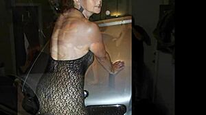 Slutty milf wife candi annie strips hardcore in filthy garage photoshoot