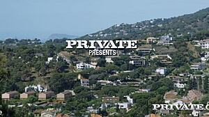 blonde bisexuals candee licious vyan hill rimjob cowgirl threesome poolside