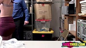 Horny Thief Fucks Guard in Storyline