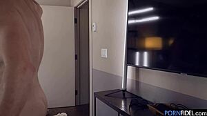 Shy Redhead Teen Yaya Gingersnatch Pounded Rough like Sex Toy Screaming to Climax!