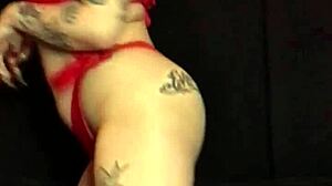 Iris Onusta's Public Outdoor Romp