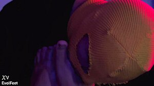 hey wanna feel my tongue licking your tied up feet with candle wax dripping