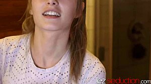 Blonde MILF Scissoring Seductive Teen Lesbian Pussy Lick