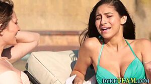 HORNY BIKINI TEENS LICK PUSSY OUTDOORS!