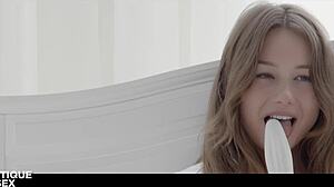 Taylor Sands' Big Natural Tits Bounce in Erotic Morning Fuck