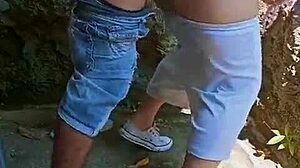 feliz año primos! cachondos follando detrás de casa abandonada ��