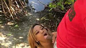 beach quickie with deepthroat and hot cumshot explosion