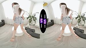 Brunette teen assfucks to orgasm in amateur anal scene