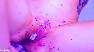 Does watching my bare toes crush juicy fruit make you throb?