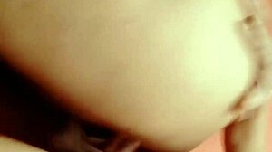 Tight pussy closeup fingering and stretching on cam