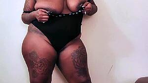 my plump bbw stepdaughter's huge curvy ass tempts me