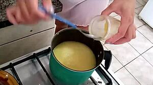 sarah rosa cooks sexy homemade ass tits porridge