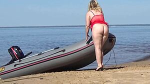 i spot this juicy ass milf beach teasing