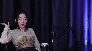 wanna see debora andrade and vitoria beatriz's hottest cast moments?