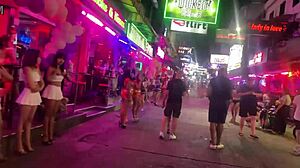 thai soi6 walking street gogo bar girls pattaya nightlife