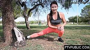 ASIAN CUTIE FINGERS PUSSY PUBLIC STREET FLASH!