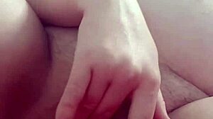 omg my pregnant pussy feels so good when i rub it solo