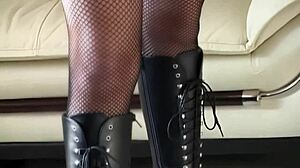 renee pornero bends for anal ass-to-mouth double cumshot