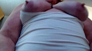 Pegging Tracer's Curvy Wet Ass Deep