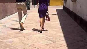 ever seen a cougar's juicy ass like this?