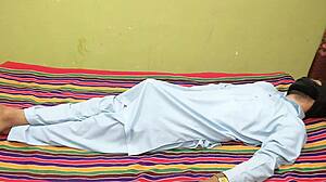 servant shoves fat lund in indian desi bhabhi's chut and mouth