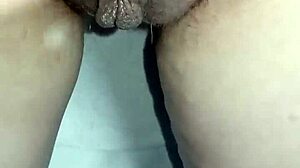 Pregnant Woman Flashes On Toilet Then Bides Asshole