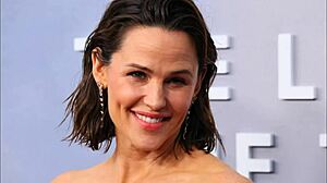 jennifer garner's skinny frame in jerk off challenge drives me wild with desire