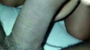 essa mineira mama pau gostoso no litoral!